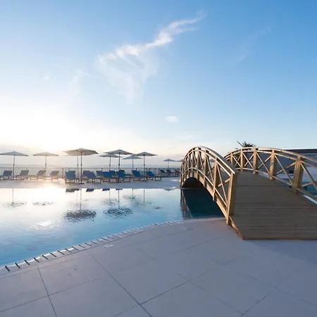 Chateau Linza Hotel