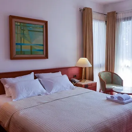 Hotel Chateau Linza 4*