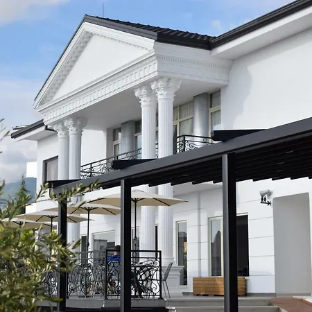 Hotel Chateau Linza