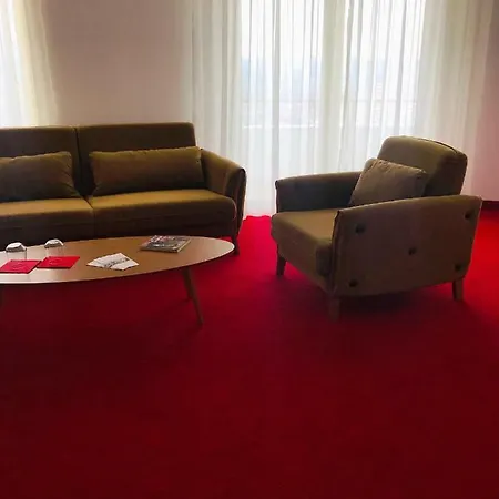 Chateau Linza Hotel Tirana