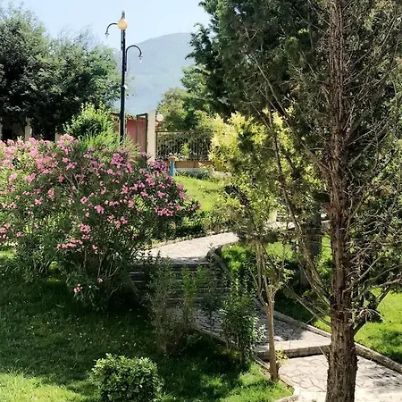 Hotel Chateau Linza Tirana